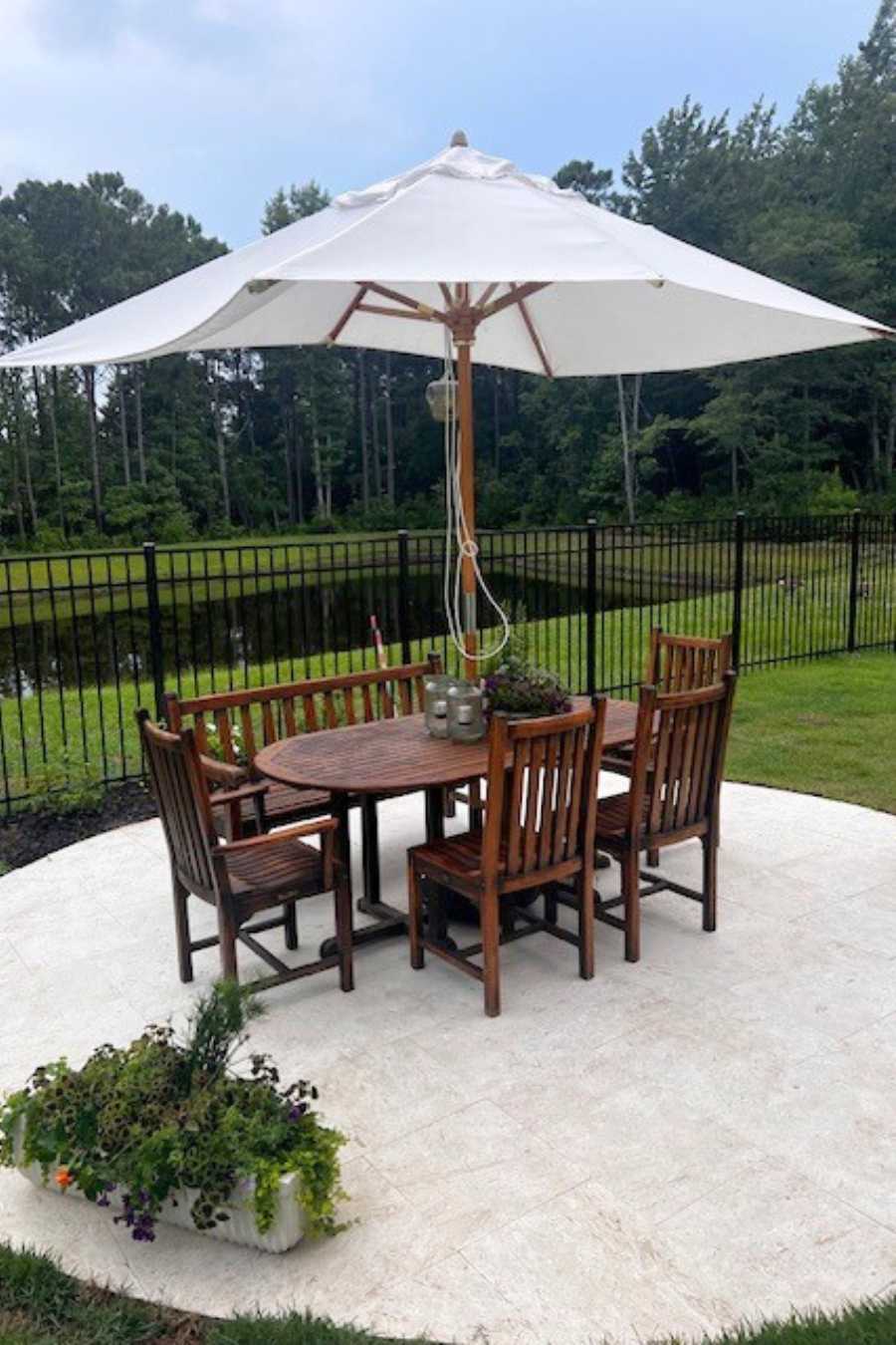 Circular Travertine Patio